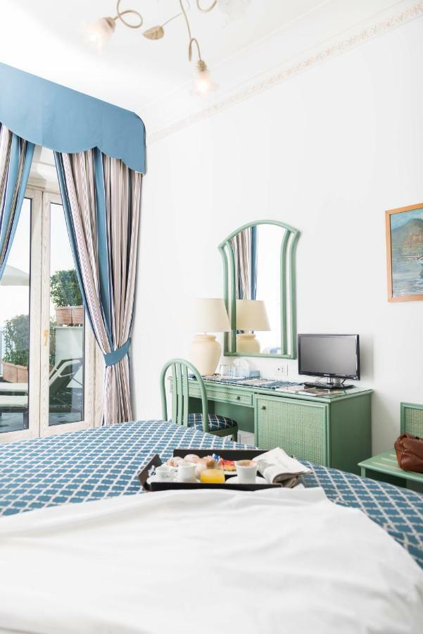 Hotel Il Nido Amalfi Exterior photo